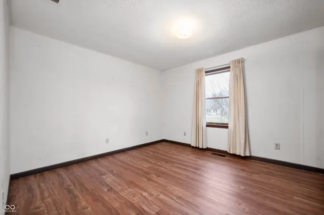 $269,500 | 4731 West 1200 North, Knightstown, IN 46148