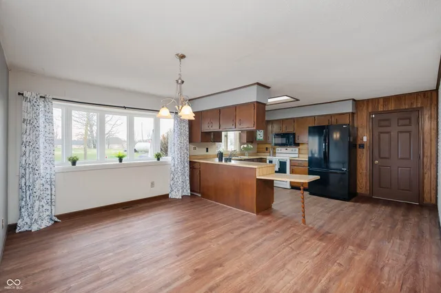 $269,500 | 4731 West 1200 North, Knightstown, IN 46148