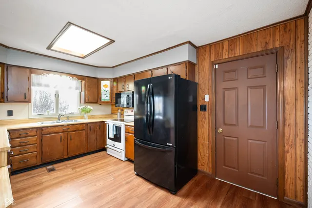 $269,500 | 4731 West 1200 North, Knightstown, IN 46148