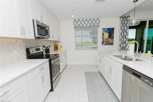 $2,695 | 6040 Ellerston Way Avenue, Unit 1411, Immokalee, FL 34142