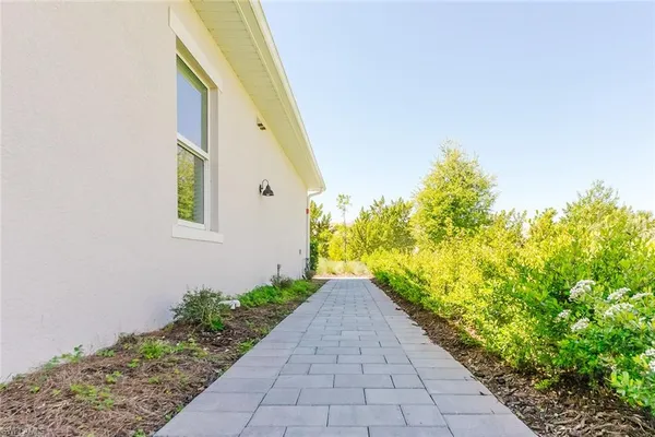 $2,695 | 6040 Ellerston Way Avenue, Unit 1411, Immokalee, FL 34142