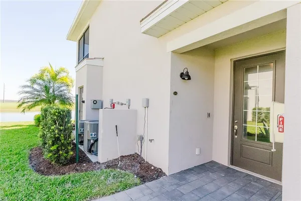 $2,695 | 6040 Ellerston Way Avenue, Unit 1411, Immokalee, FL 34142
