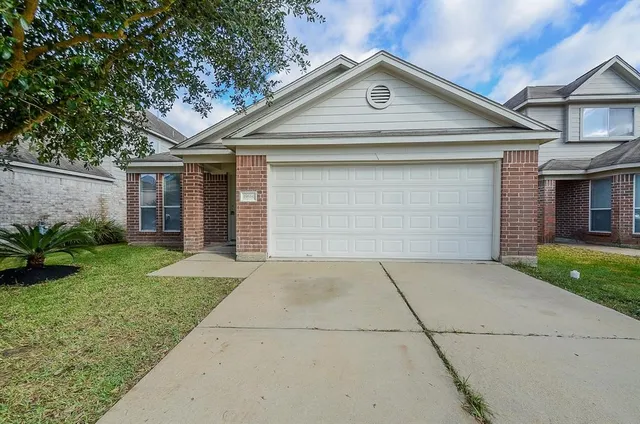 $1,850 | 19614 Providence Shore Way, Cypress, TX 77433