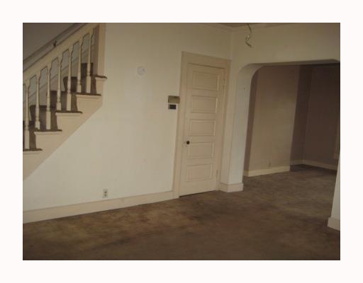1202 Selma Road Springfield, OH 45505 - Photo 2 of 6
