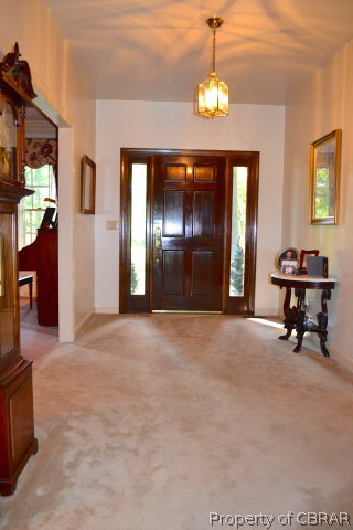 7257 Dutton Road Gloucester, VA 23061 - Photo 9 of 19 Gallery Image 9