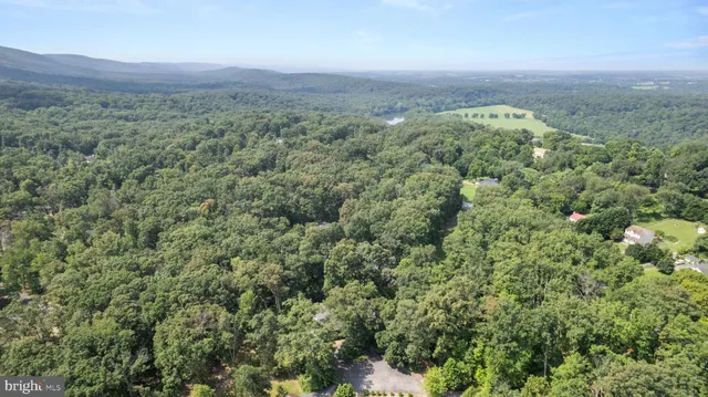 $699,000 | 719 Mission Road, Harpers Ferry, WV 25425