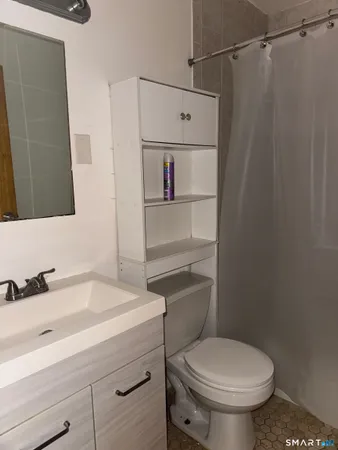 $1,200 | 250 North Bishop Avenue, Unit 27, Bridgeport, CT 06610