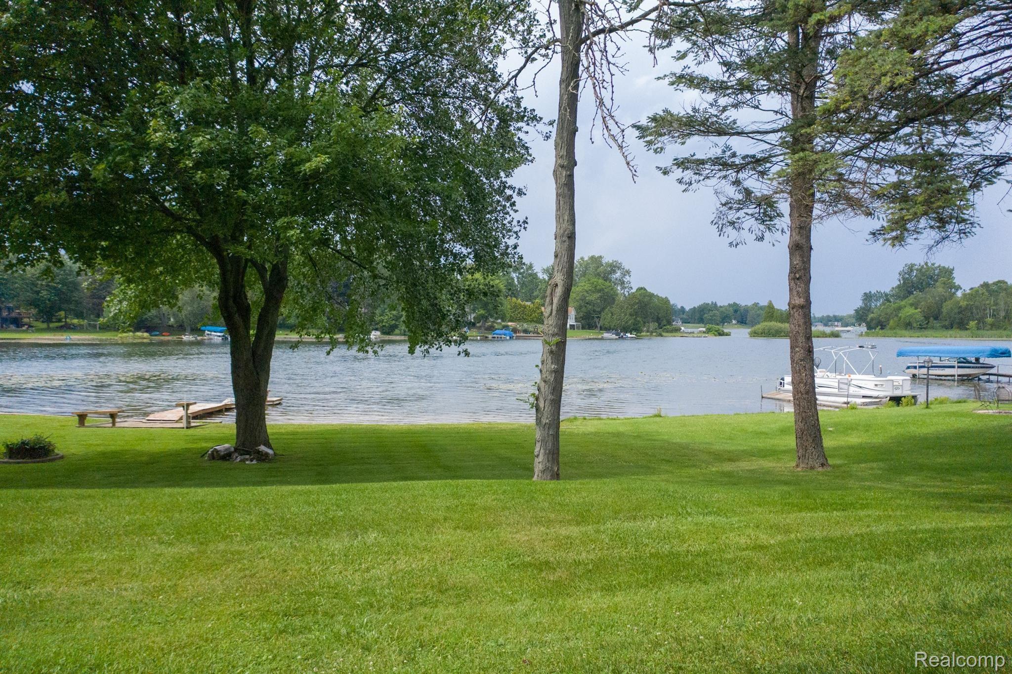9117 Evee Road Clarkston, MI 48348 - Photo 31 of 40 DJI_0282.jpg