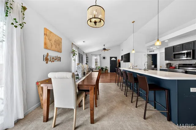 $230,000 | 2239 Wismer Avenue, Overland, MO 63114