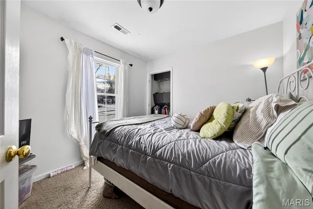 $230,000 | 2239 Wismer Avenue, Overland, MO 63114