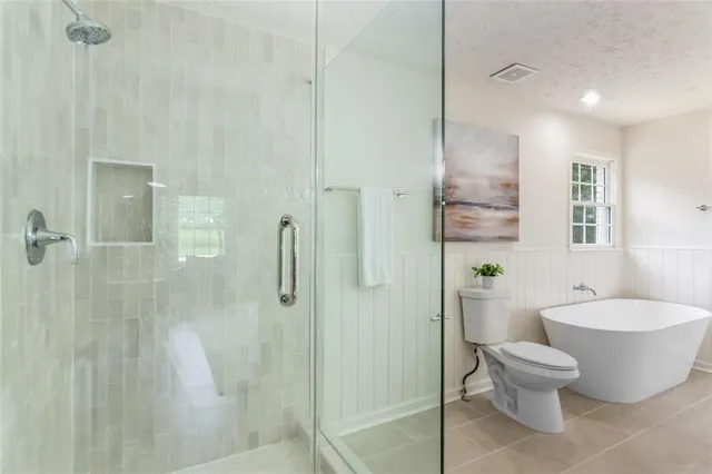 a double vanity sink mirror and window