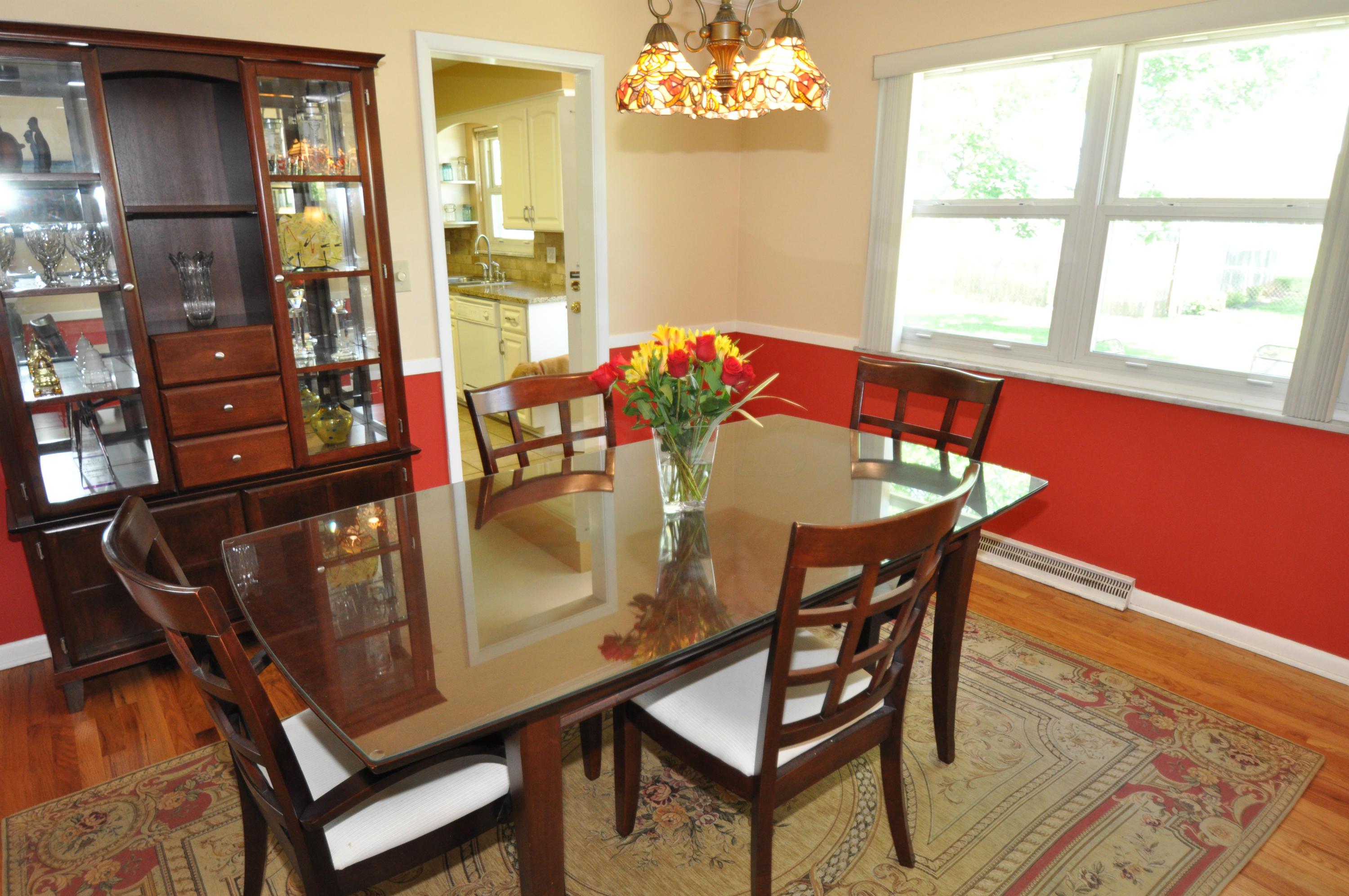 3768 Mountview Road Columbus, OH 43220 - Photo 14 of 30