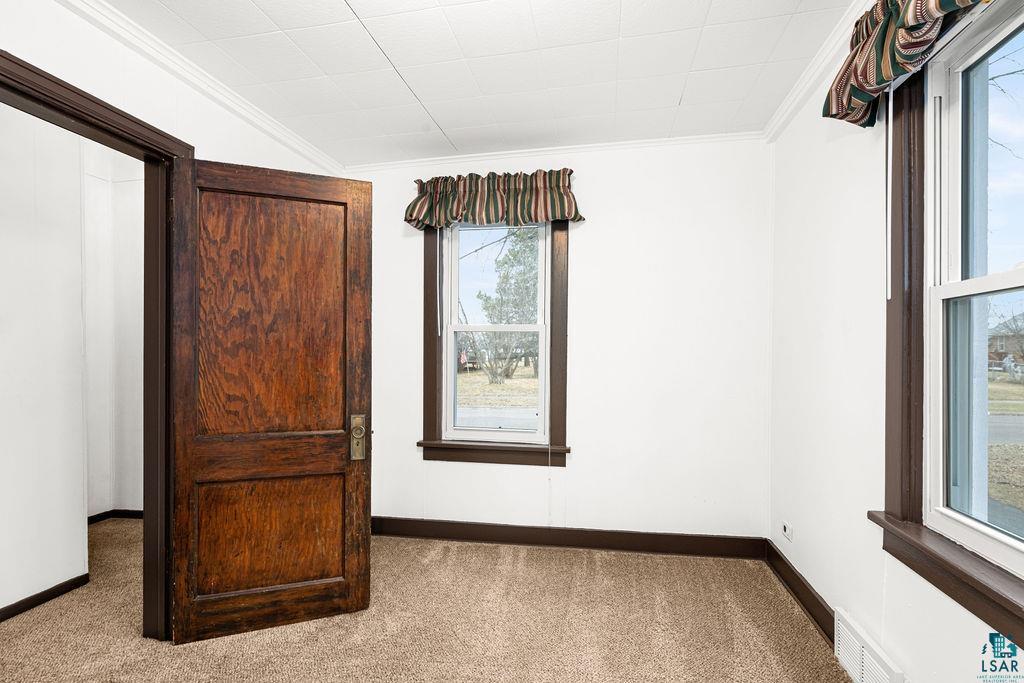 116 Oak Street Proctor, MN 55810 - Photo 11 of 21 Main Floor Den