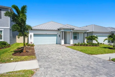 $915,000 | 737 Clearwater Avenue, Satellite Beach, FL 32937
