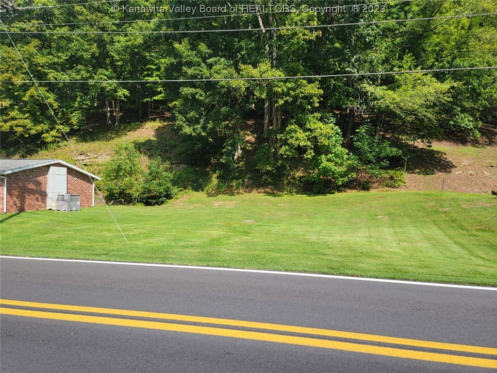 4550 Midway Road Yawkey, WV 25573 - Photo 18 of 18 Gallery Image 18