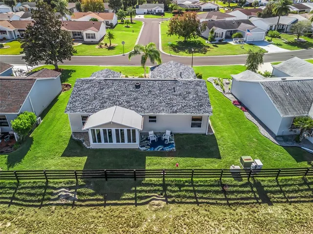 a view of a back yard of the house