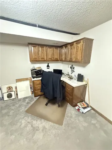 $290,000 | 6225 North Normandy Drive, Gladstone, MO 64118