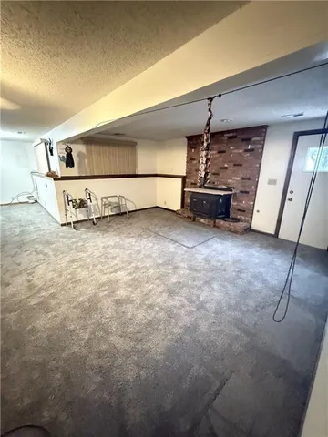 $290,000 | 6225 North Normandy Drive, Gladstone, MO 64118