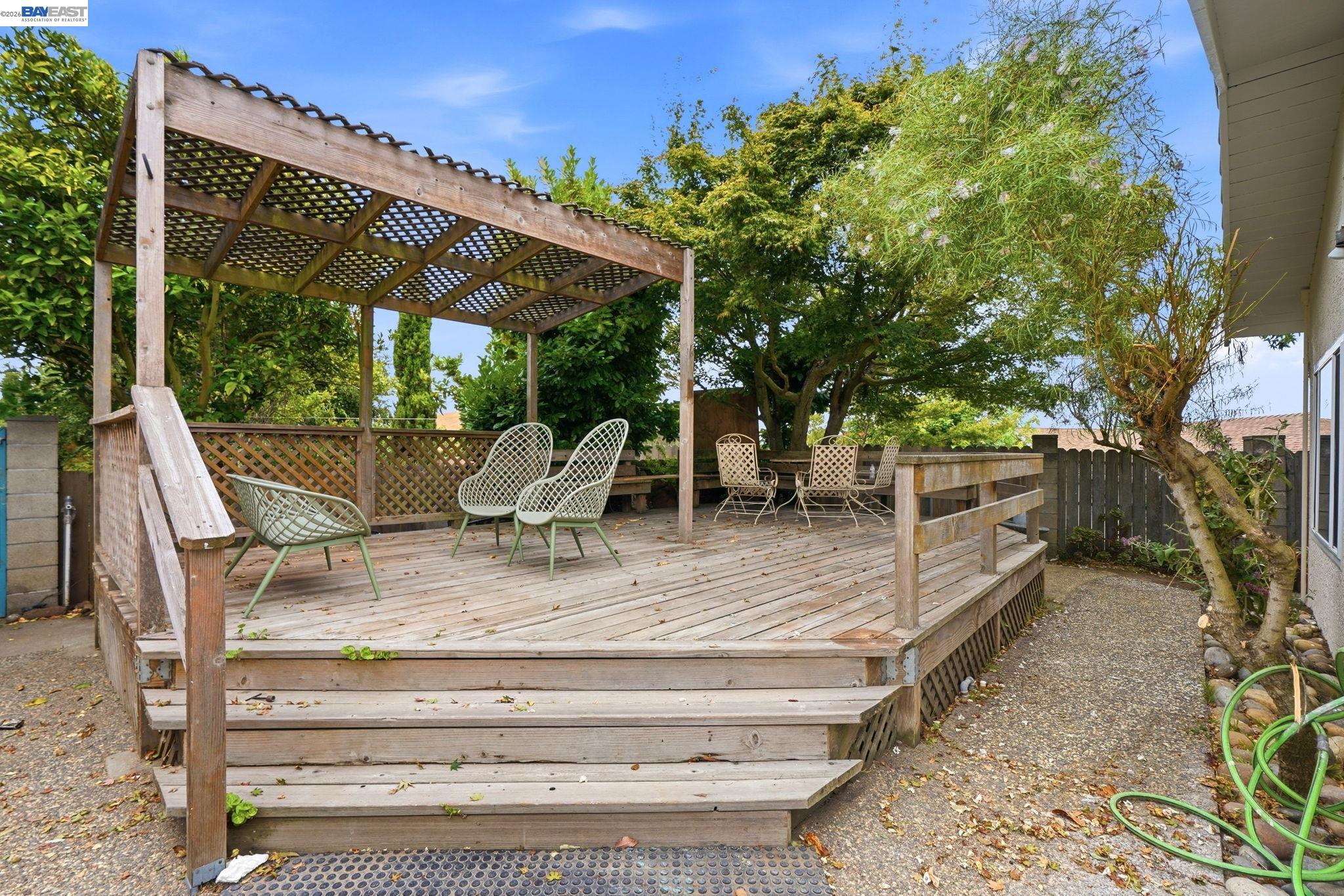 92 Welle Road Crockett, CA 94525 - Photo 43 of 54