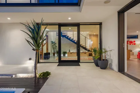 $3,400,000 | 33433 Decker School Road, Malibu, CA 90265