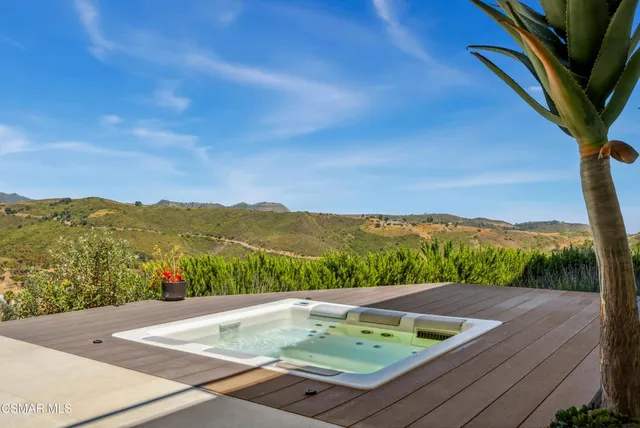 $3,400,000 | 33433 Decker School Road, Malibu, CA 90265