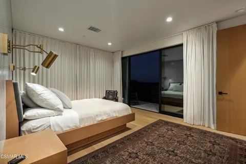 $3,400,000 | 33433 Decker School Road, Malibu, CA 90265