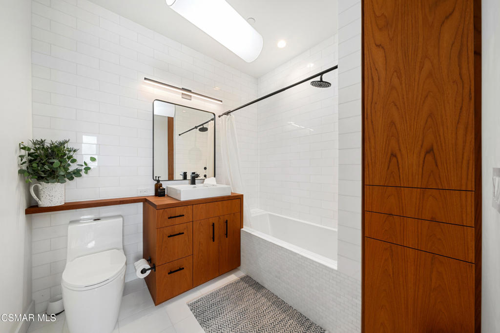 33433 Decker School Road Malibu, CA 90265 - Photo 39 of 64