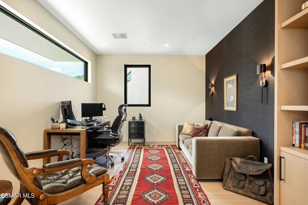 33433 Decker School Road Malibu, CA 90265 - Photo 40 of 64