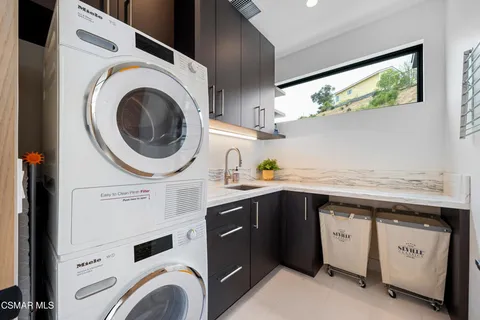 $3,400,000 | 33433 Decker School Road, Malibu, CA 90265