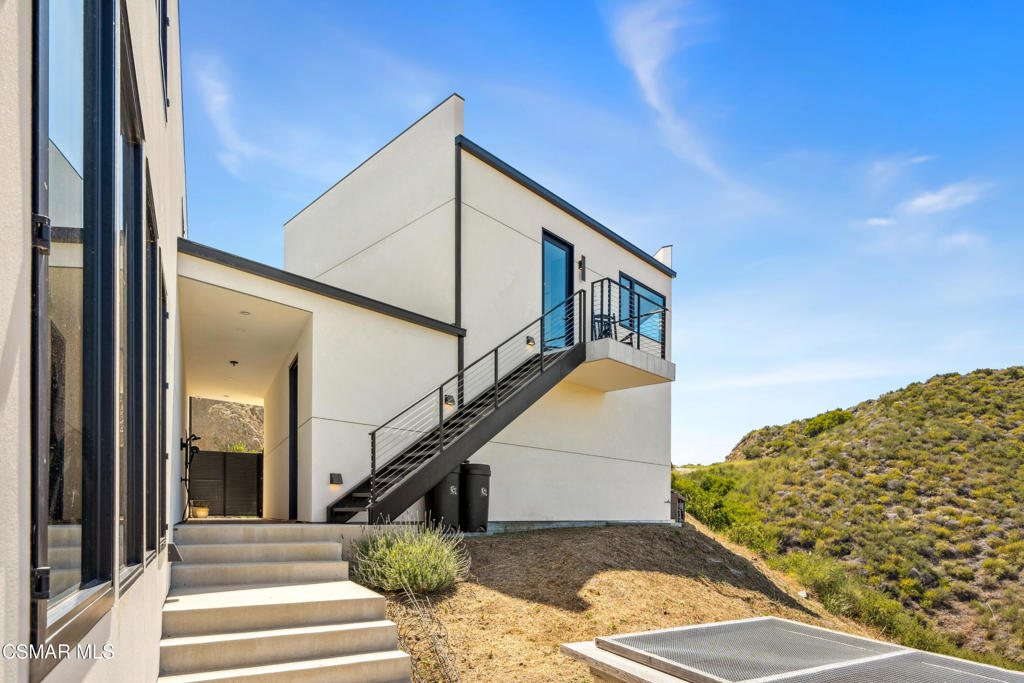 33433 Decker School Road Malibu, CA 90265 - Photo 51 of 64