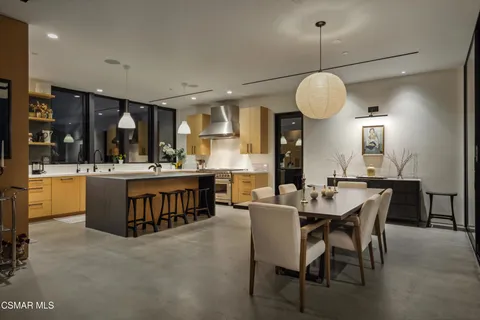 $3,400,000 | 33433 Decker School Road, Malibu, CA 90265