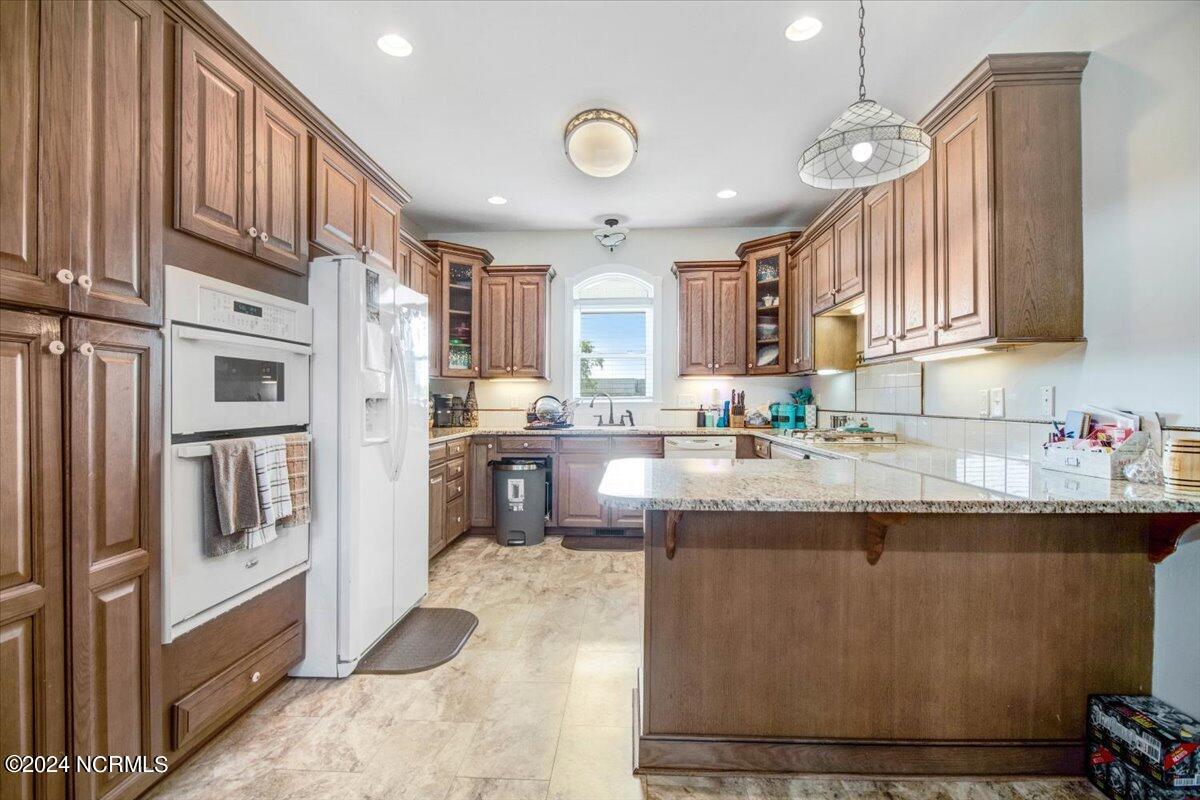 5253 Skeeter Pond Road Grifton, NC 28530 - Photo 26 of 48 Kitchen