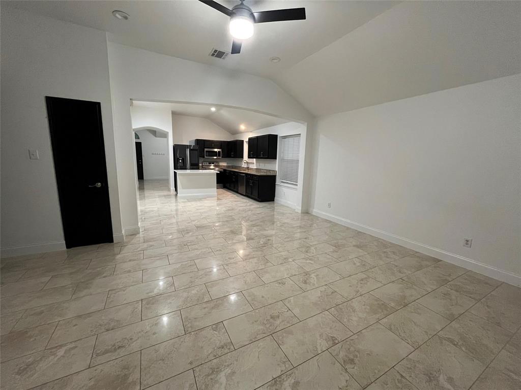 6304 Spring Ranch Drive Fort Worth, TX 76179 - Photo 11 of 23