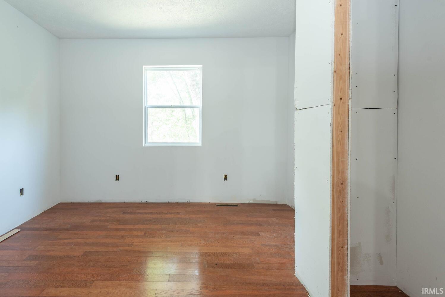 1260 West Cedar Bluff Road Bloomington, IN 47403 - Photo 5 of 13