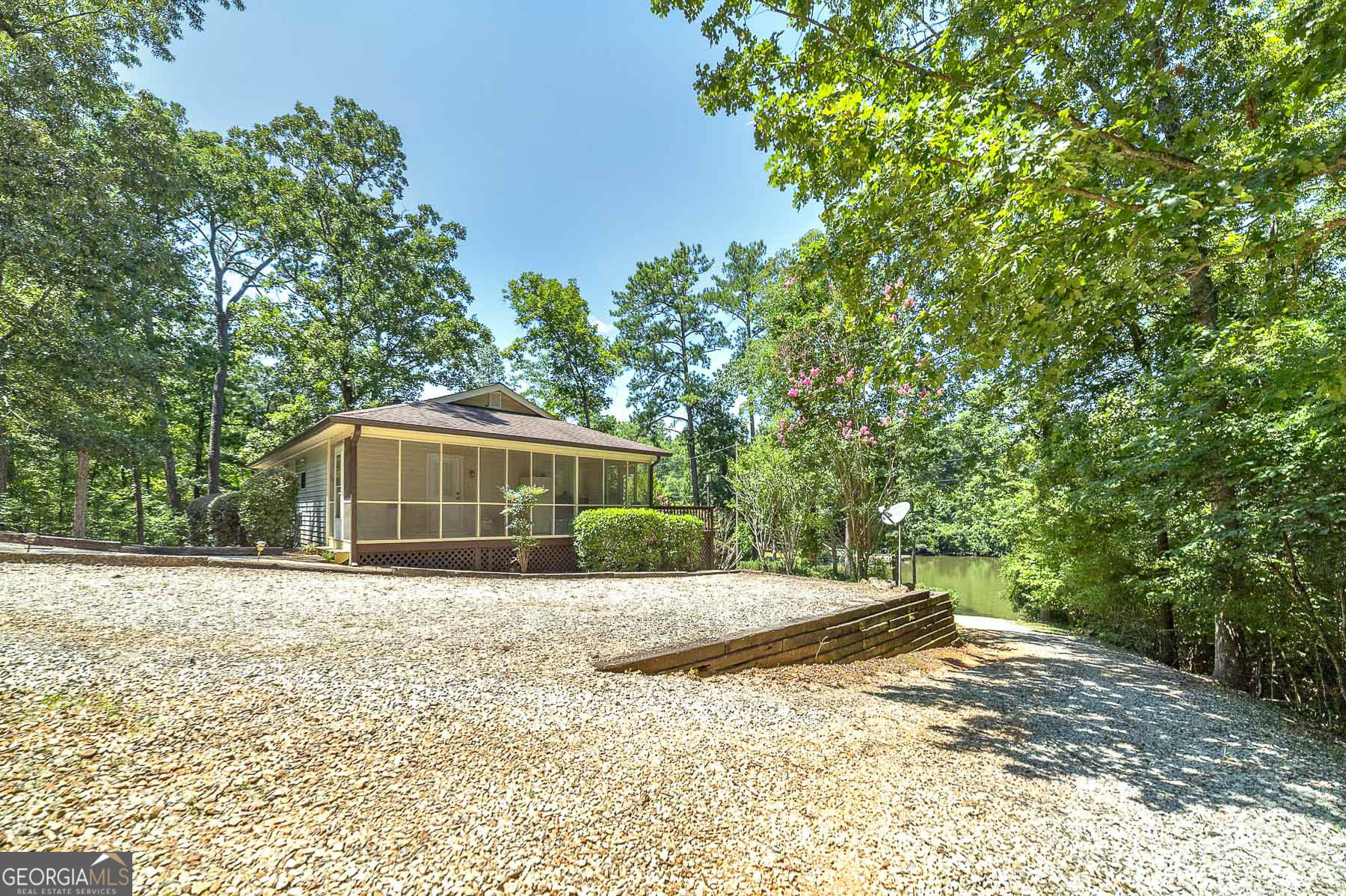 207 Quail Trail Jackson, GA 30233 - Photo 17 of 56