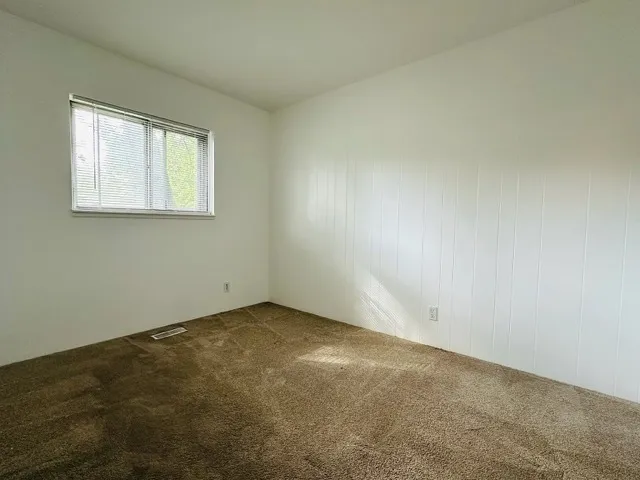 $2,200 | 229 Malibu Drive, Bolingbrook, IL 60440