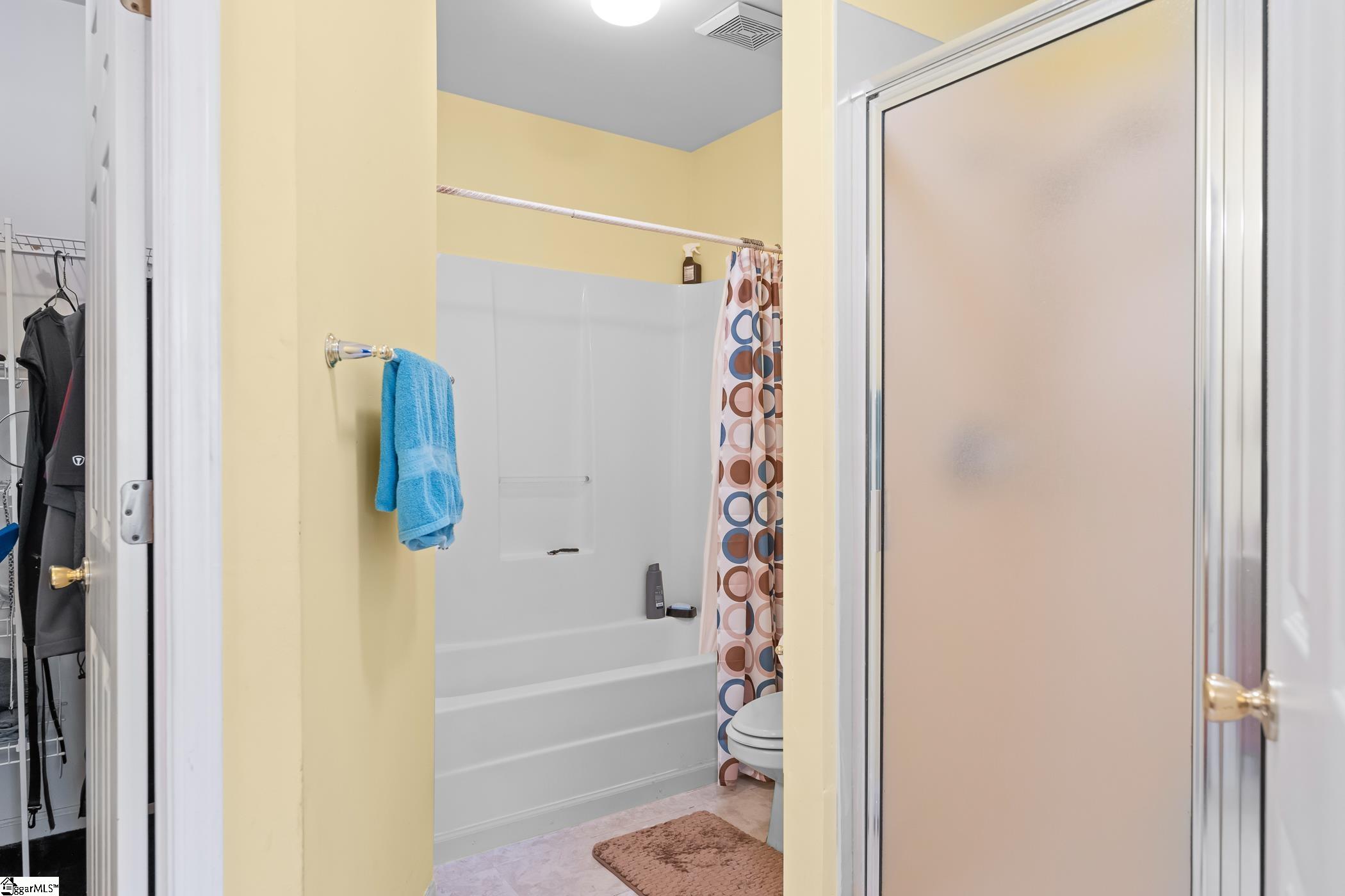 2883 North Highway 101 Greer, SC 29651 - Photo 26 of 40