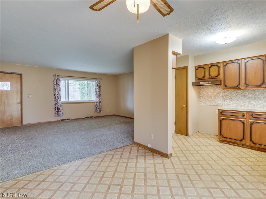 133 Meadowridge Road Mogadore, OH 44260 - Photo 12 of 26 Gallery Image 12