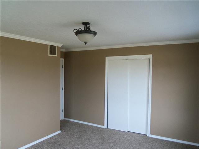 9705 East Windsor Road Selma, IN 47383 - Photo 10 of 21 Gallery Image 10