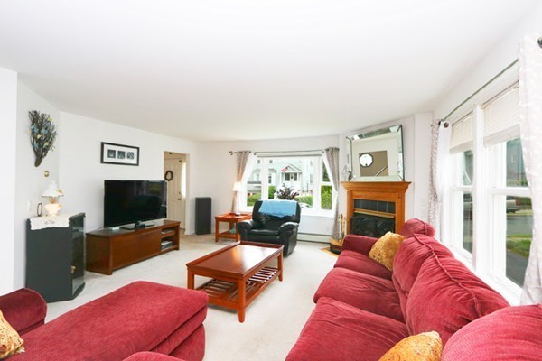 22 Wiltshire Road Newton, MA 02458 - Photo 13 of 26 Gallery Image 13