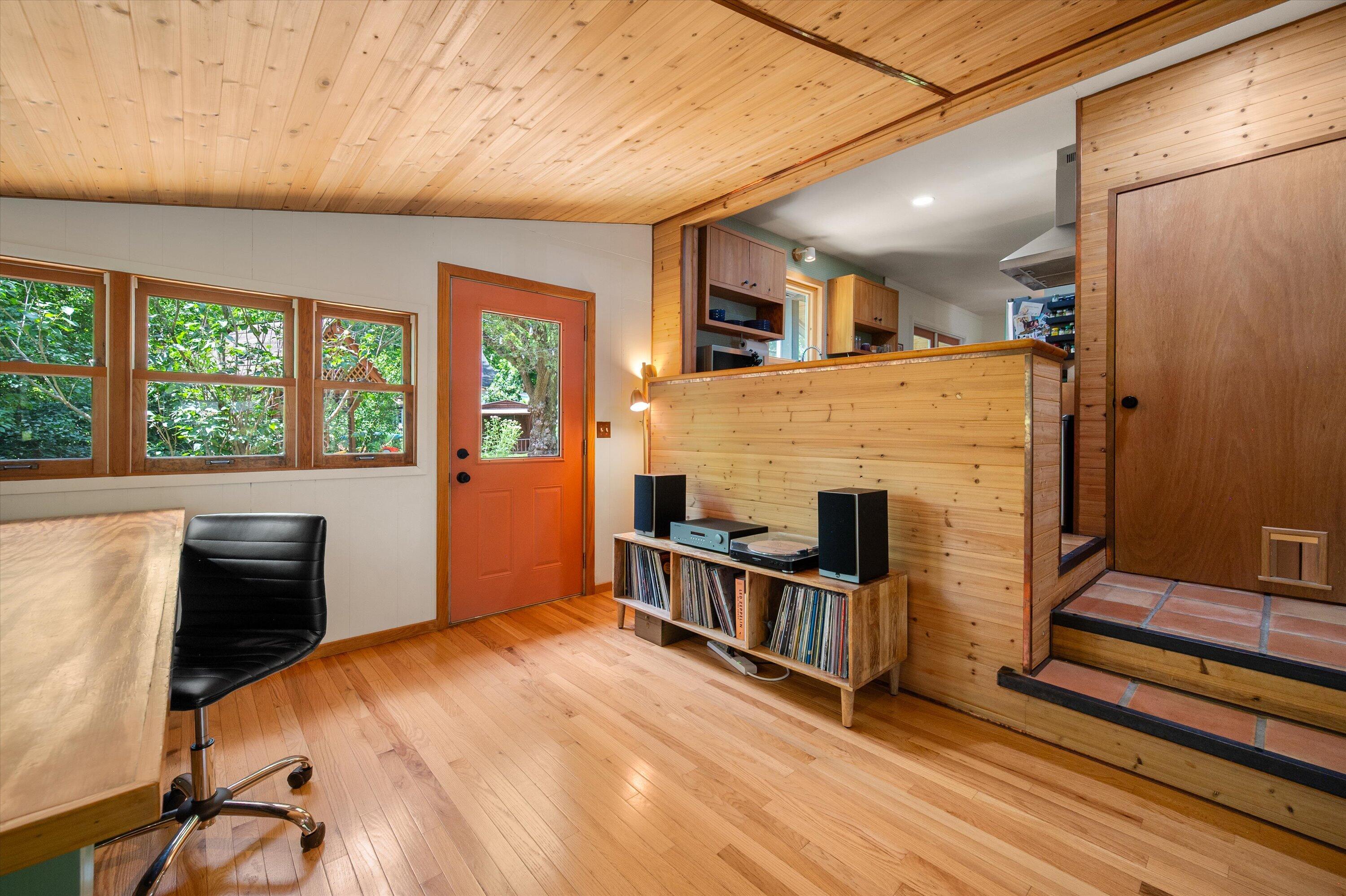 2890 Kimberley Road Ann Arbor, MI 48104 - Photo 18 of 45 23-023
