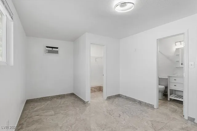 $2,500 | 3760 Briarwood Avenue, Las Vegas, NV 89121