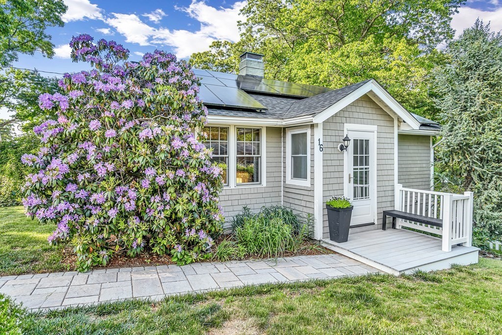 16 Fuller Road Billerica, MA 01821 - Photo 2 of 40 a front view of a house with a garden