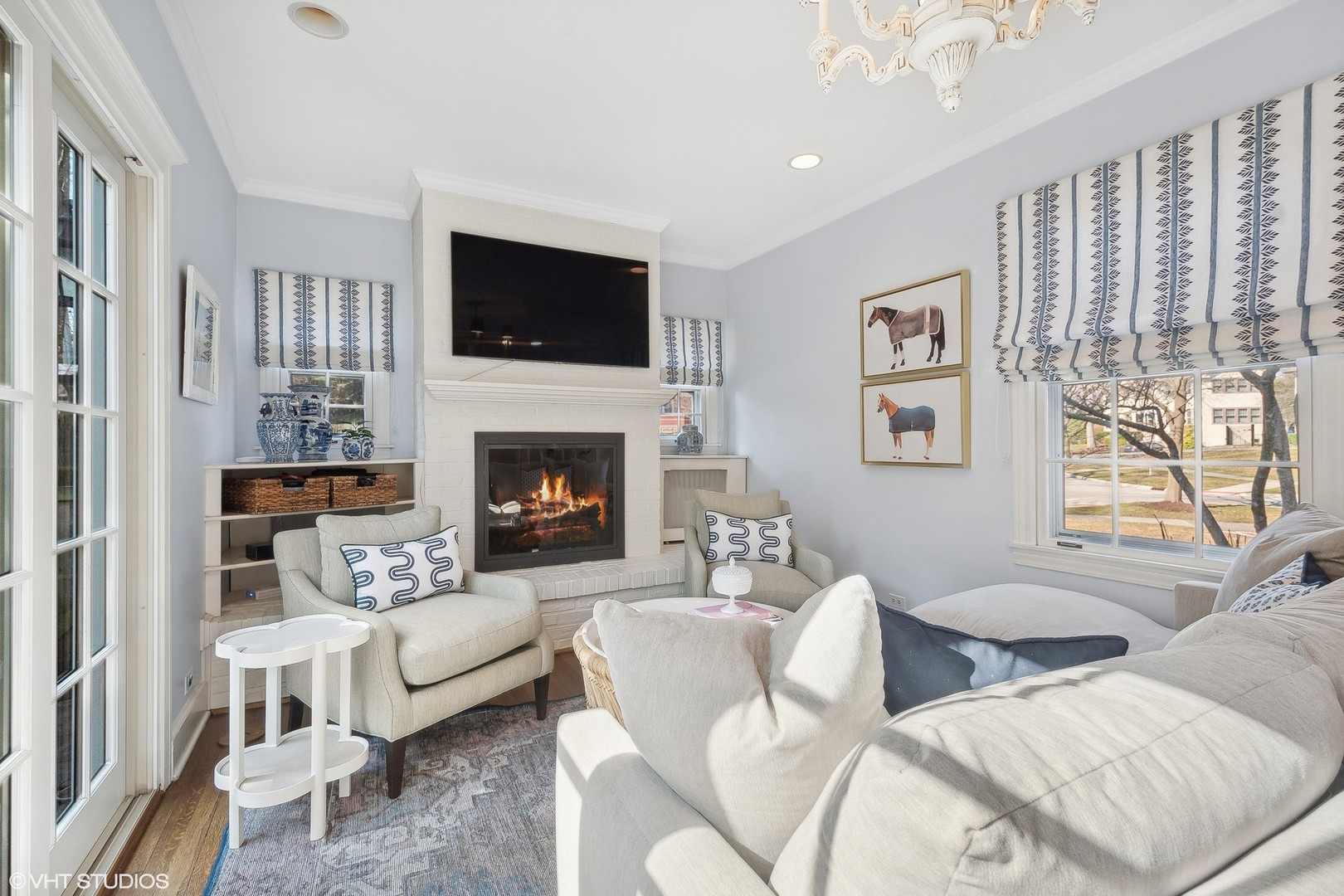 240 Fairview Road Glencoe, IL 60022 - Photo 10 of 36 Gallery Image 10