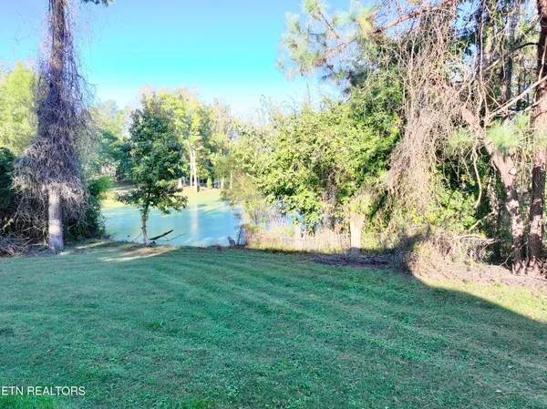 $429,000 | 2158 Williamsburg Circle, Cookeville, TN 38506