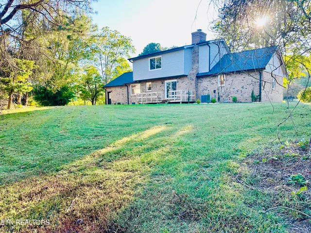 $449,900 | 2158 Williamsburg Circle, Cookeville, TN 38506