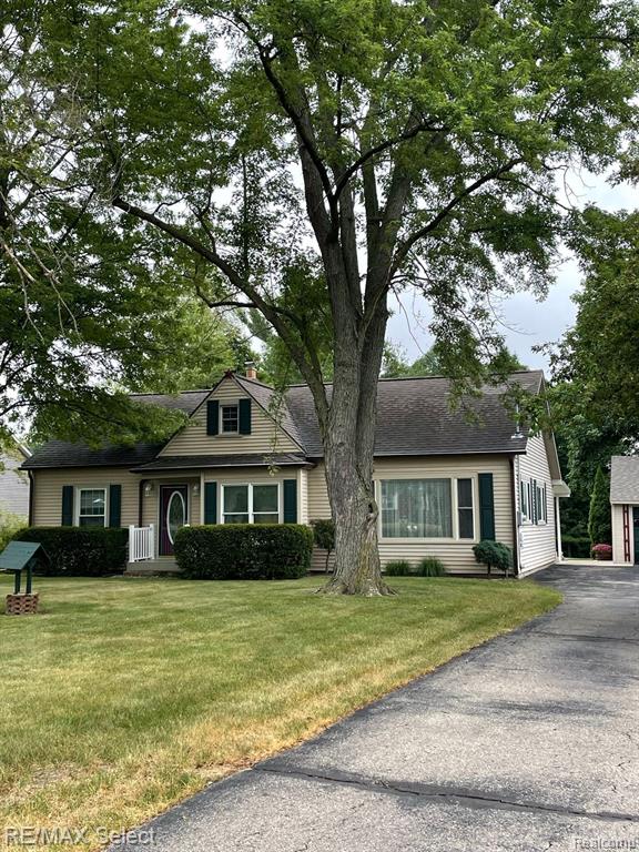 10502 Seymour Road Montrose, MI 48457 - Photo 1 of 31 Gallery Image 1