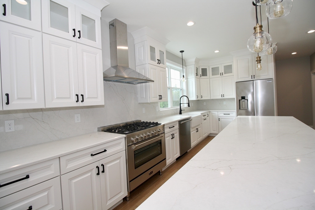 9 Alison Drive Acushnet, MA 02743 - Photo 15 of 42