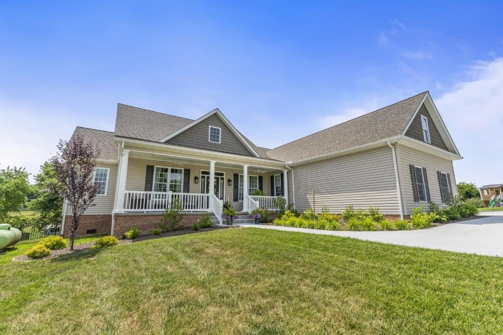 212 McCoy Road Grayson, KY 41143 - Photo 1 of 46 Gallery Image 1
