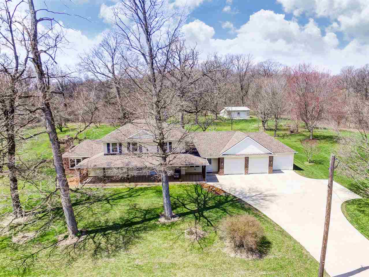 18007 Lima Road Huntertown, IN 46748 - Photo 1 of 36 Gallery Image 1